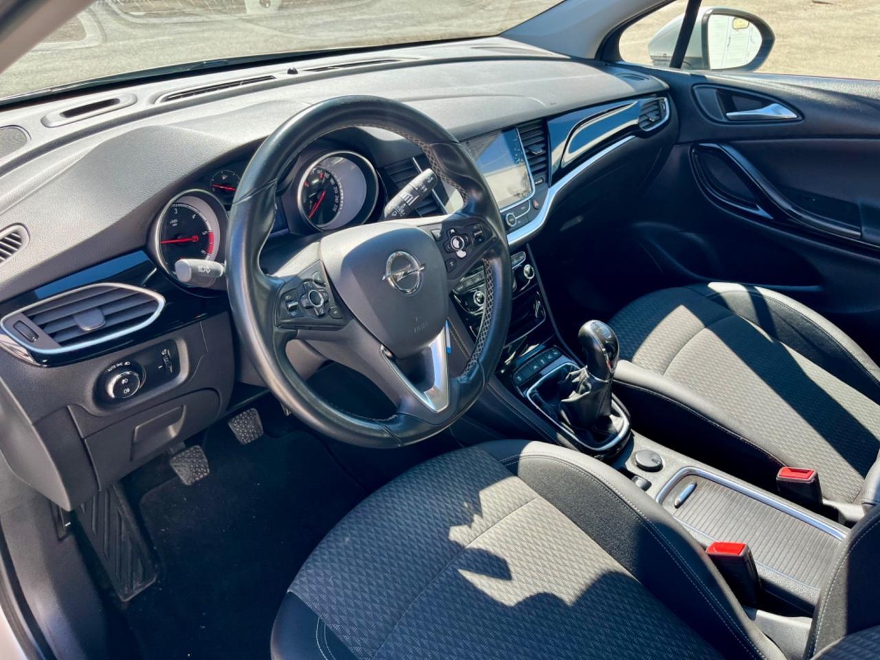 Opel Astra 1.6d 2016 88.000km catena appena sostituita