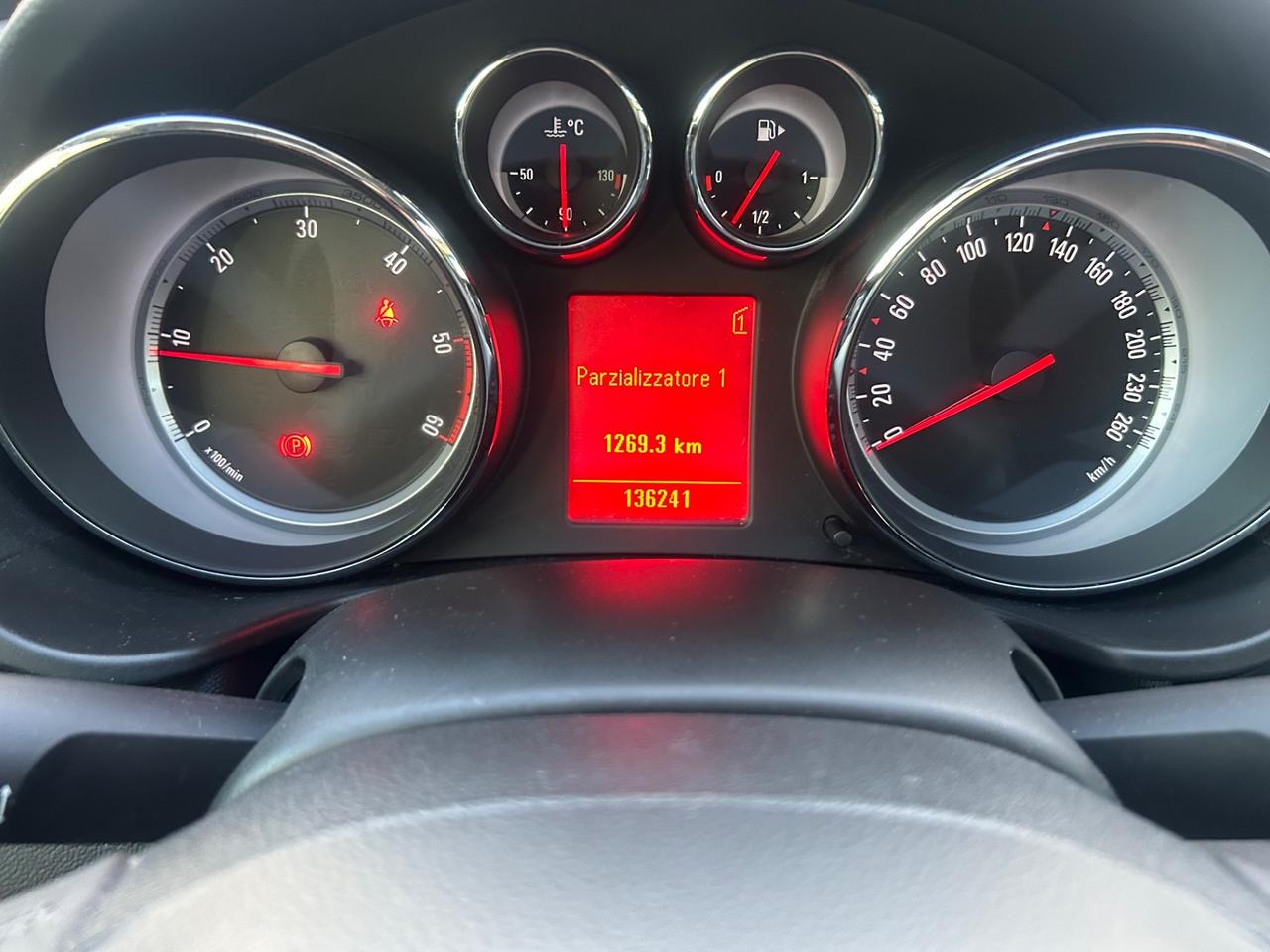 Opel Insignia 2.0 CDTI 160CV 136000km