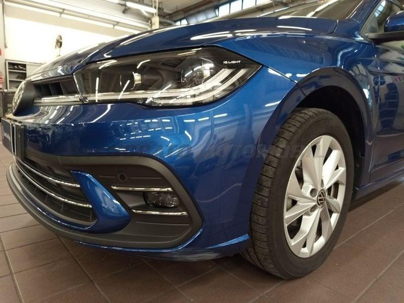 Volkswagen Polo VI 2022 1.0 tsi Style 95cv
