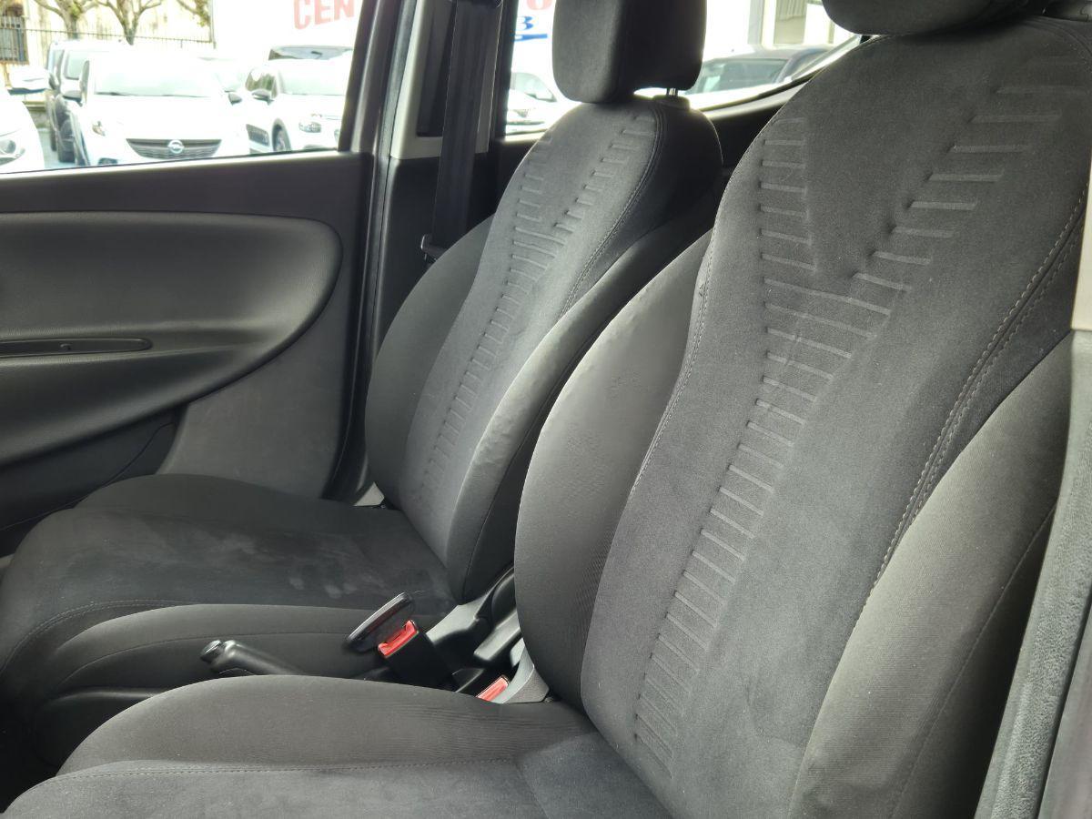 LANCIA - Ypsilon - 1.2 69 CV 5p. Gold