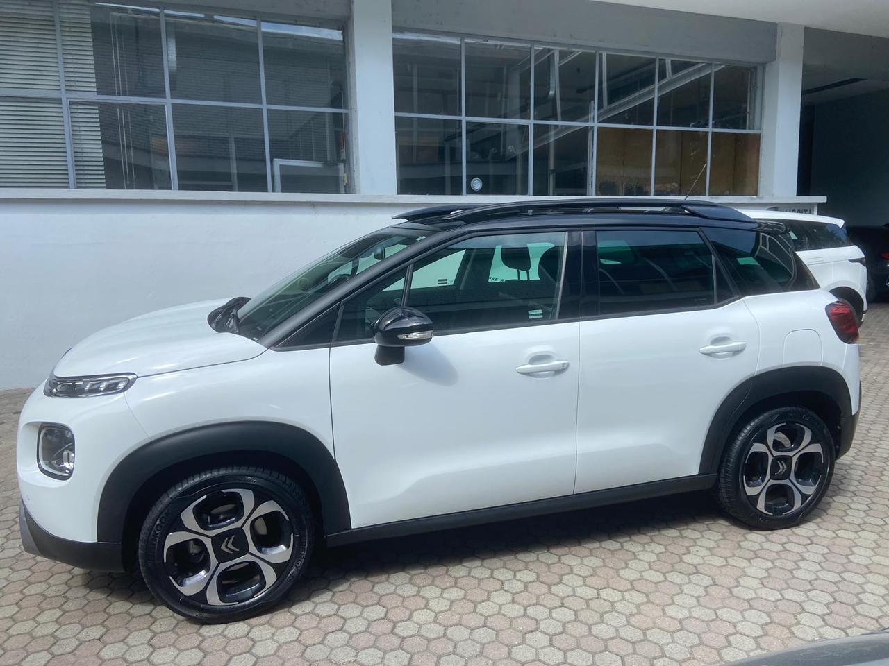 Citroen C3 Aircross 1.2 puretech shine s&s 110cv