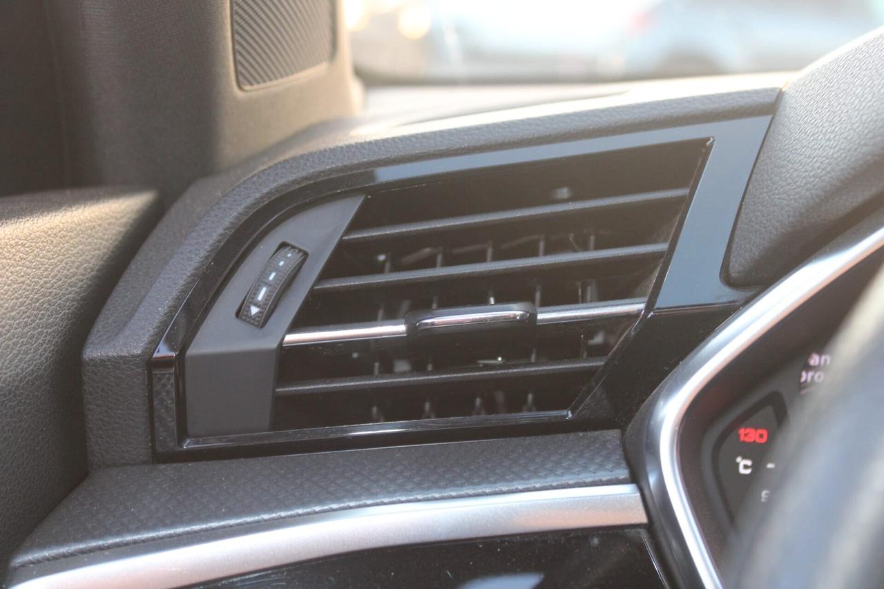 Audi Q3 35 Tua A SOLI 305€