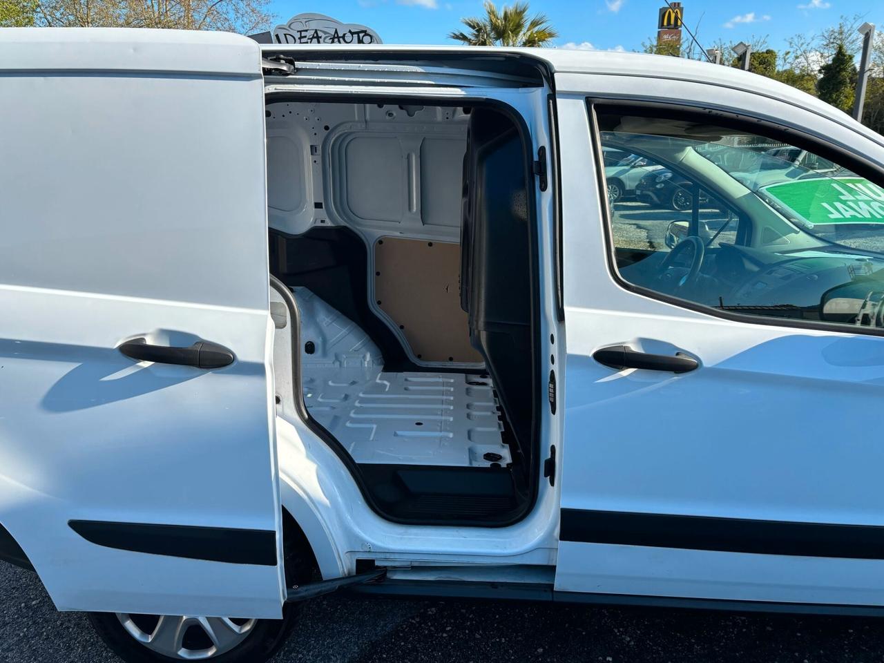 Ford Transit Courier Transit Courier 1.5 TDCi 75CV Van Trend