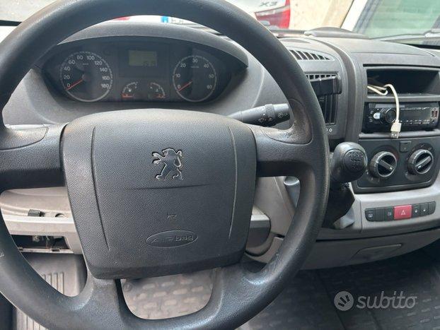Peugeot boxer 2.2 Hdi