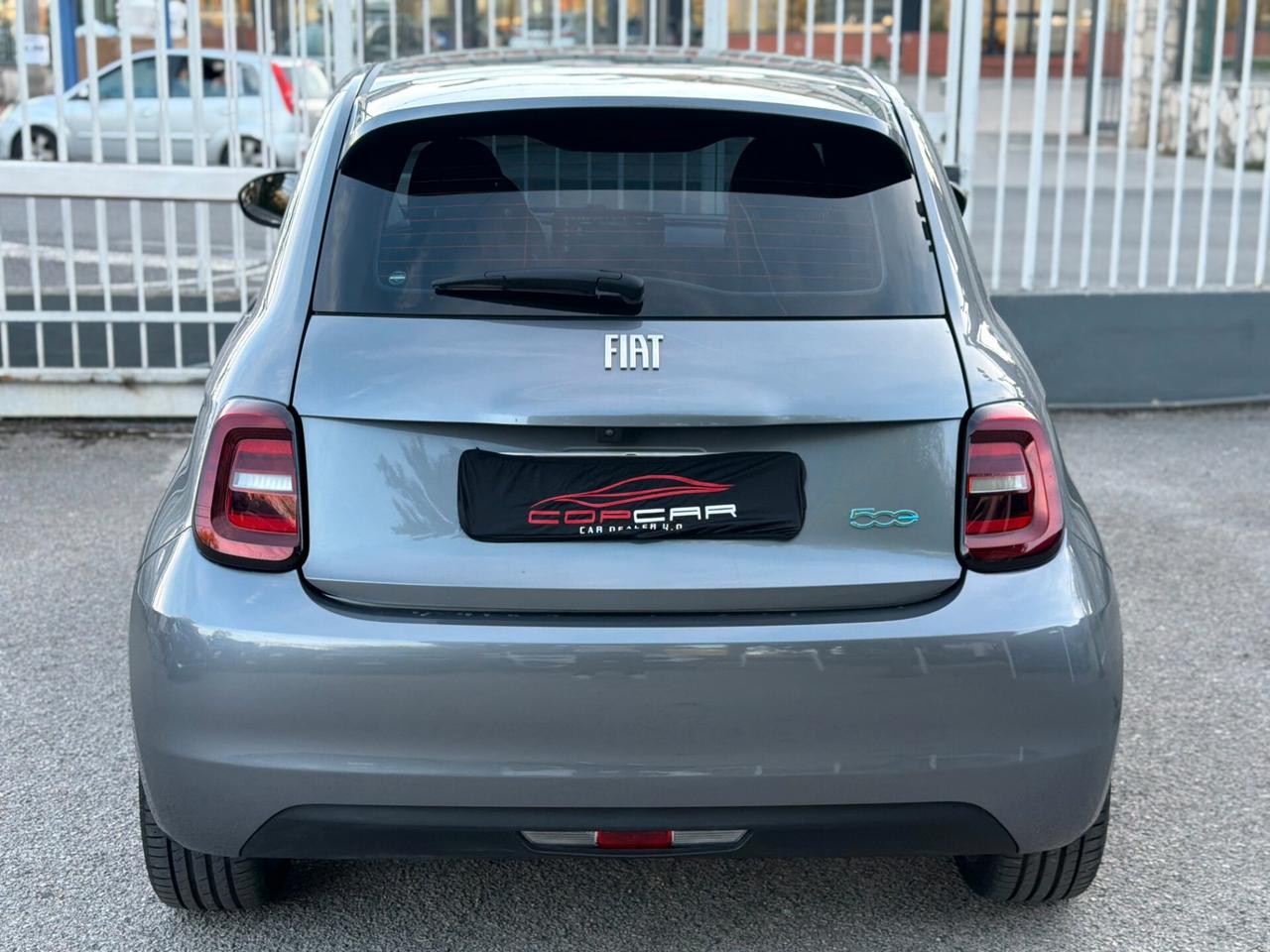 Fiat 500e 3+1 42 kWh Icon 2022 NAVI
