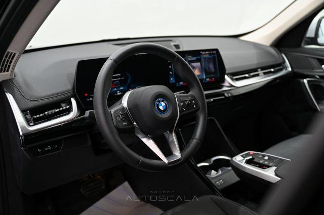 BMW iX1 xDrive 30 xLine