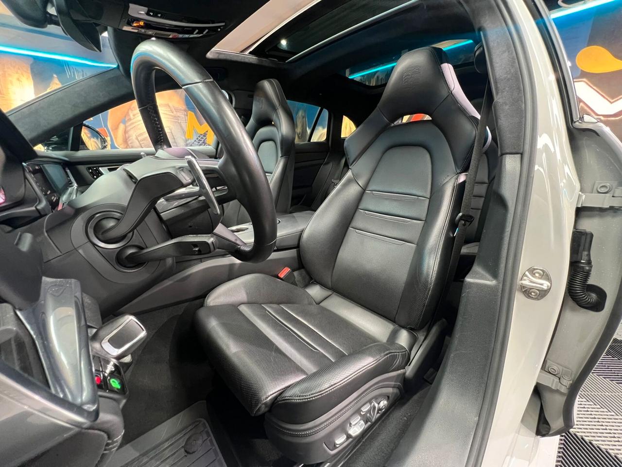 Porsche Panamera Panamera Sport Turismo 2.9 4S e-hybrid (842)
