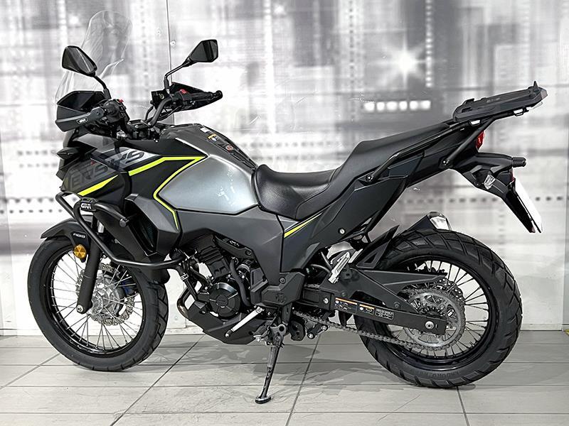 Kawasaki Versys-x 300