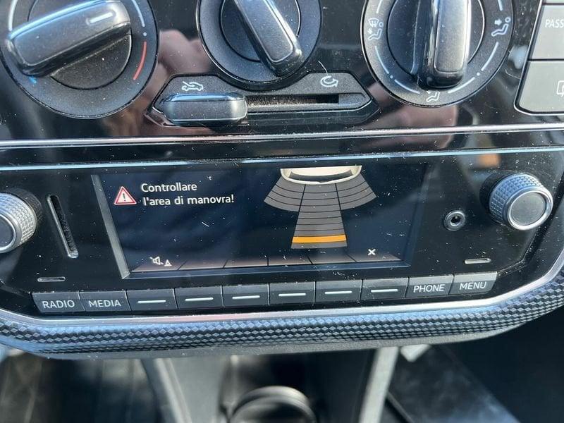 Volkswagen up! 1.0 55kW move up!