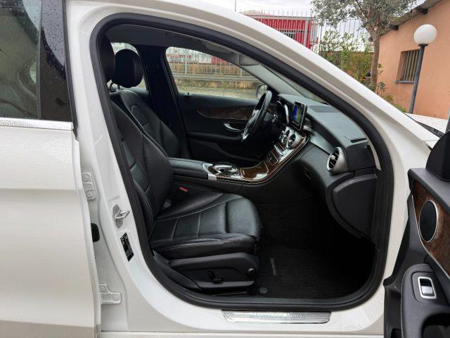 MERCEDES-BENZ C 220 d Auto Sport