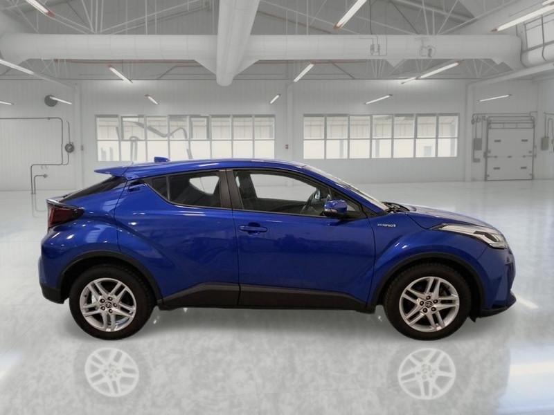 TOYOTA C-HR 1.8H 98CV E-CVT Business