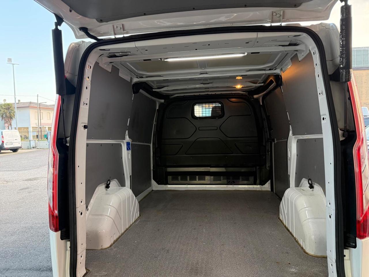 FORD Transit Custom 280 2.0 TDCi 130 AUTOMATICO 2021 146.000 KM