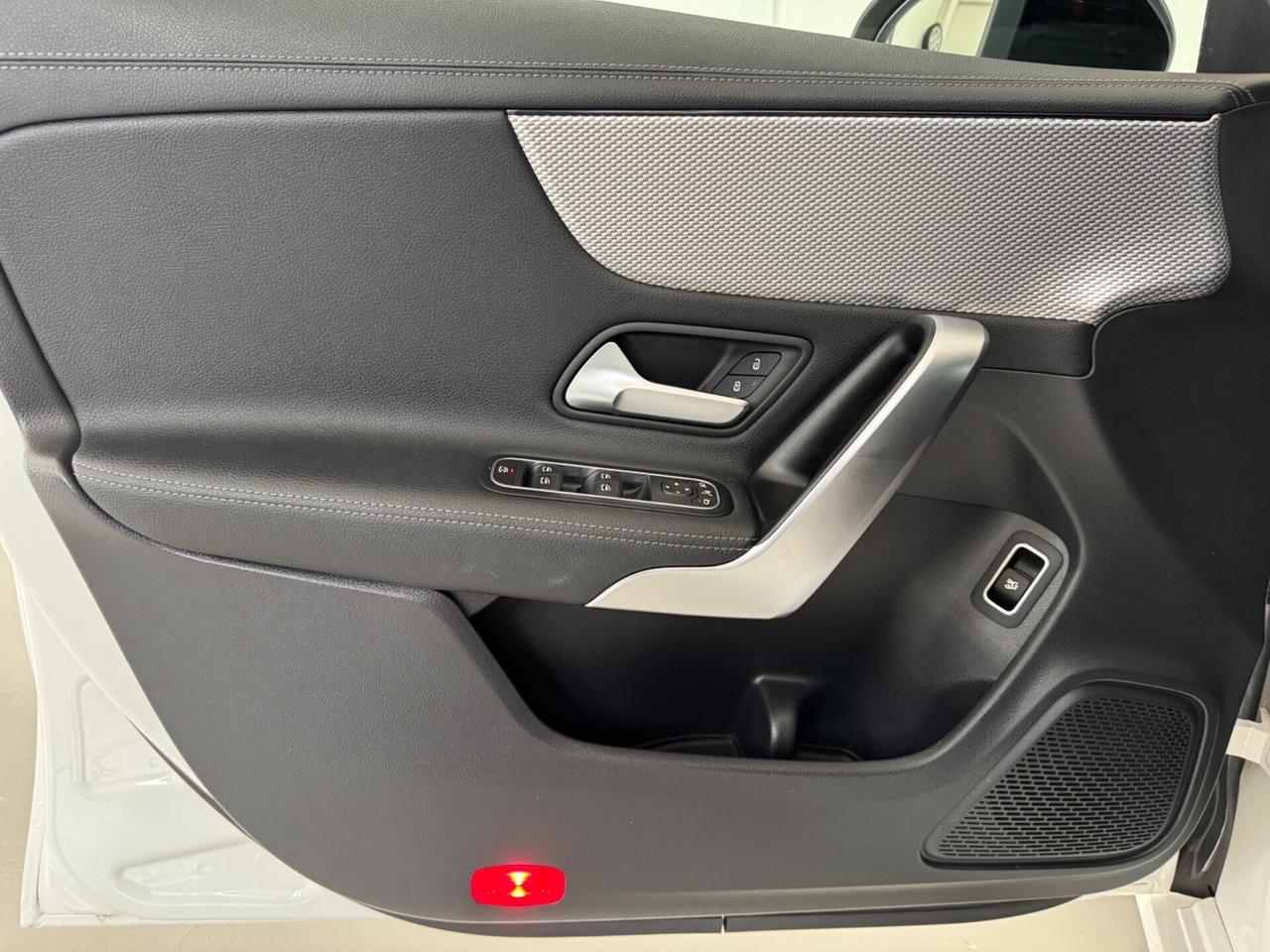 Mercedes-benz CLA 200 d Automatic Shooting Brake Sport