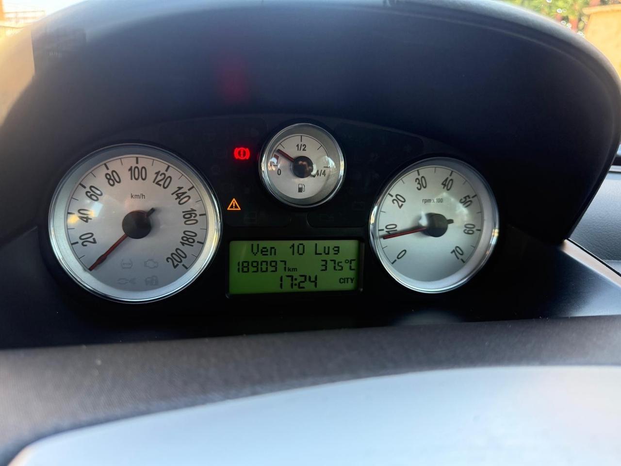 Lancia Ypsilon 1.2 69 CV 5 porte GPL Ecochic Silver