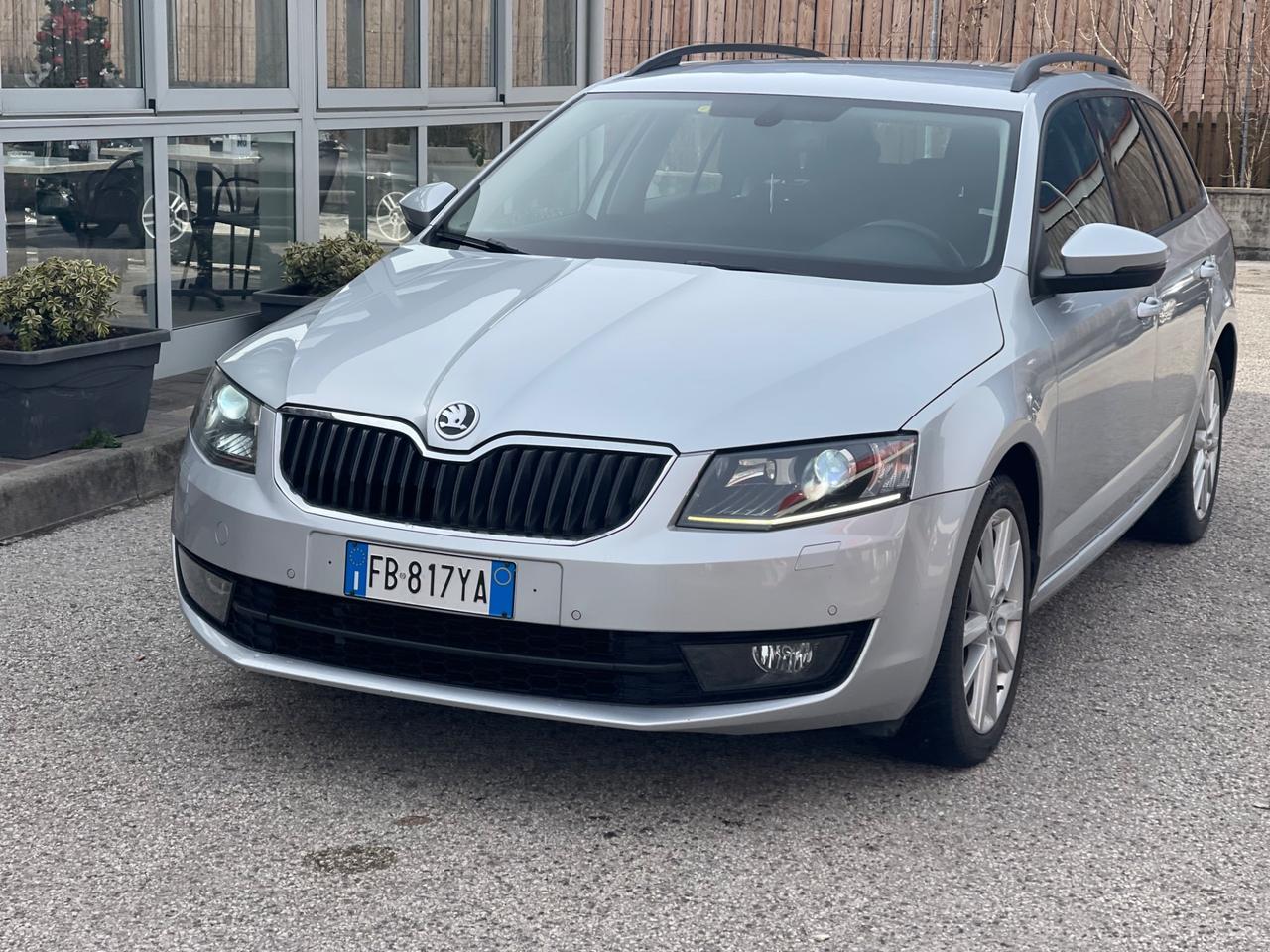 Skoda Octavia 1.6 TDI CR 110 CV 4x4 SI NEOPATENTATI