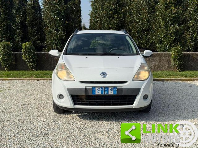 RENAULT Clio 1.2 16V SporTour