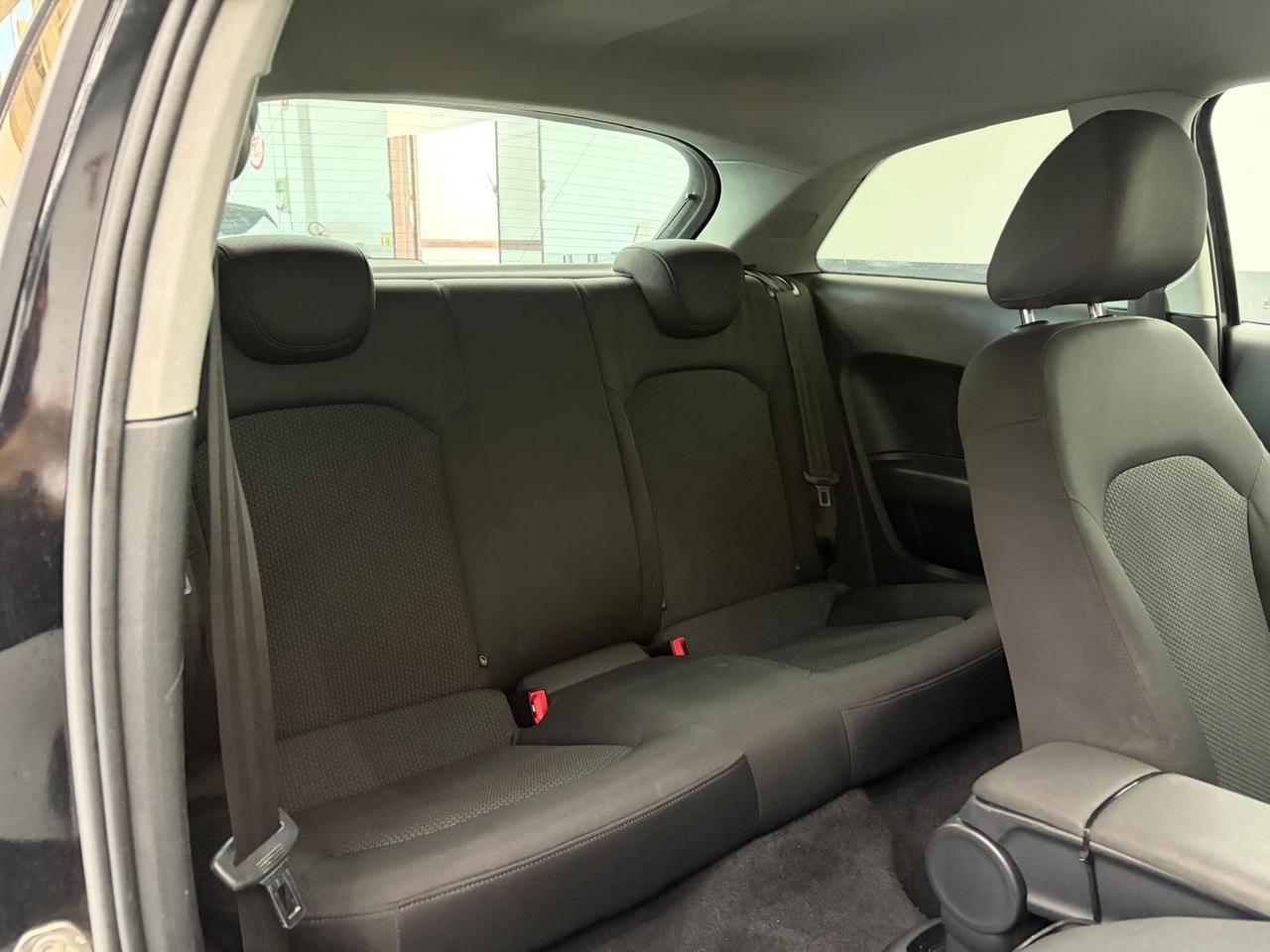 Audi A1 1.6 TDI S line edition plus