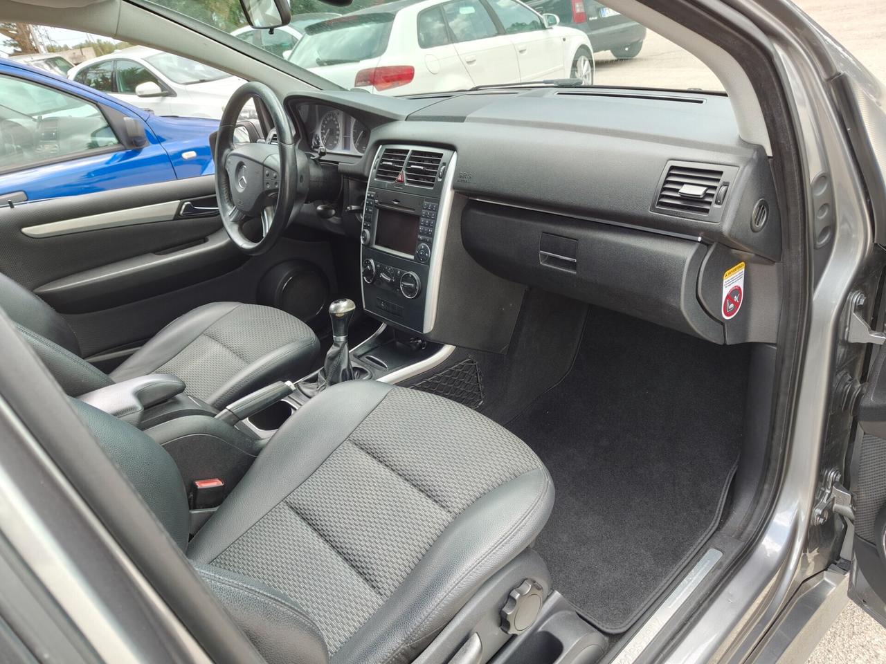 Mercedes B 180 CDI Premium