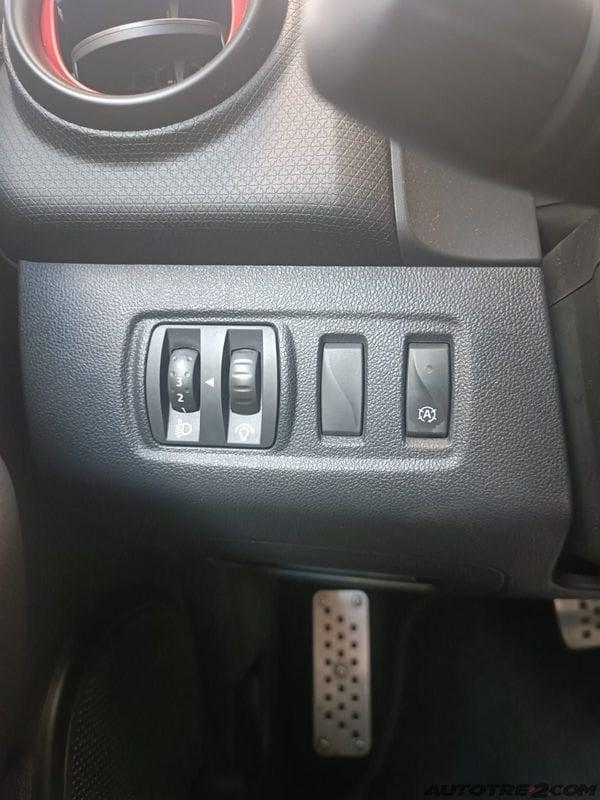 Renault Clio 1.6 TCe 220cv Energy RS Trophy EDC