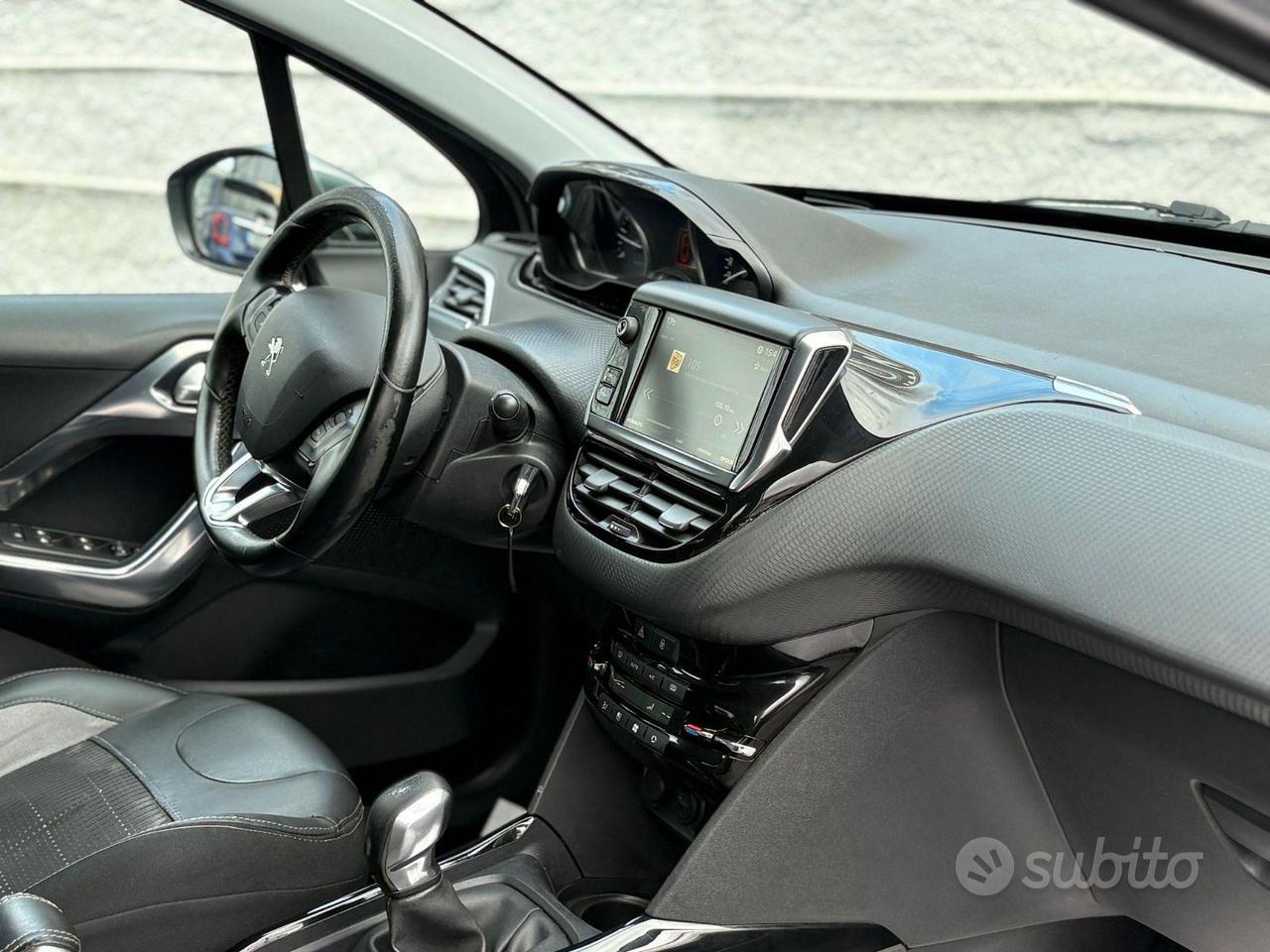 PEUGEOT 2008 1.6 BlueHDi (100CV) Black Matt