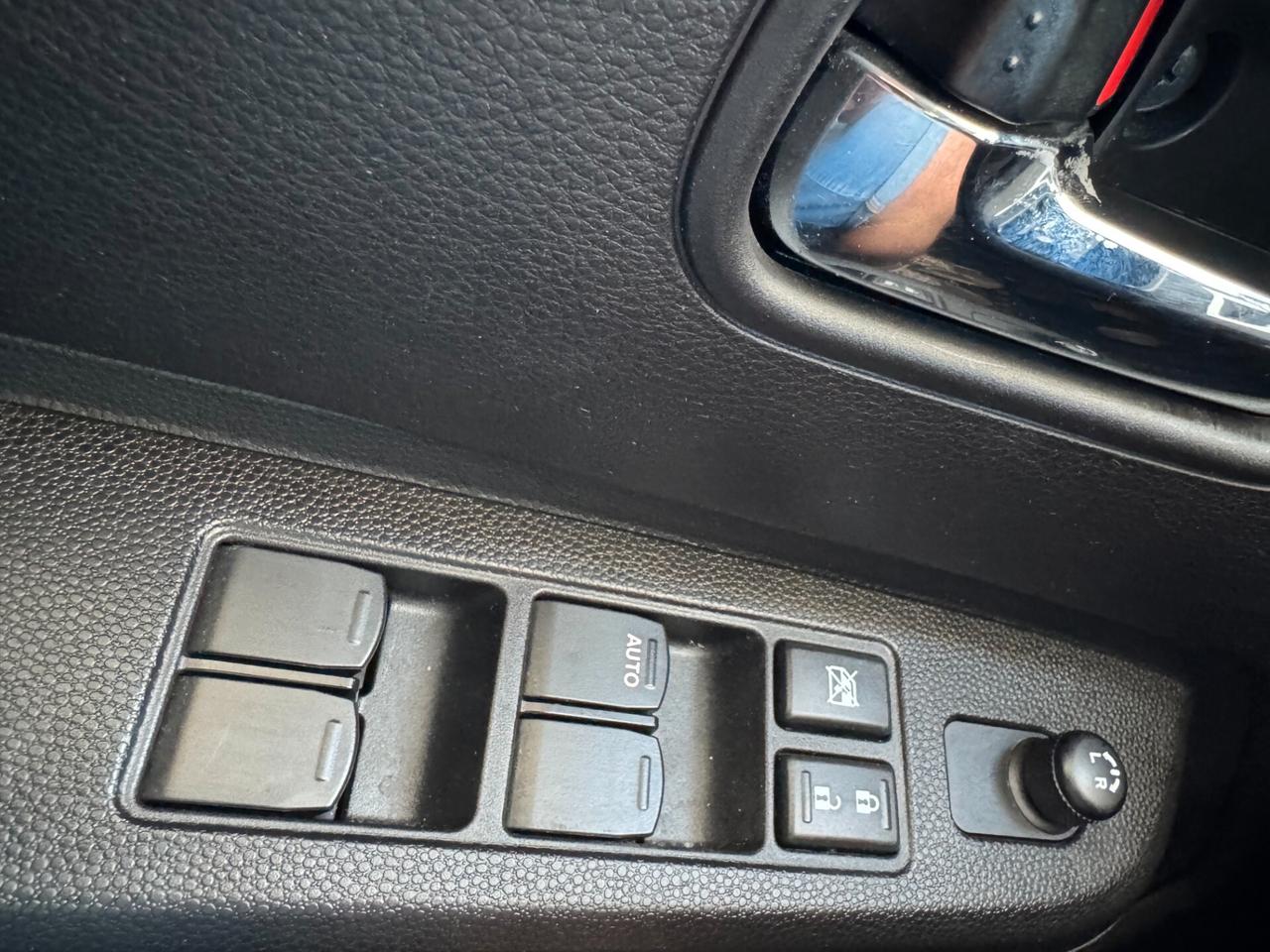 Suzuki Ignis 1.2 Hybrid Top