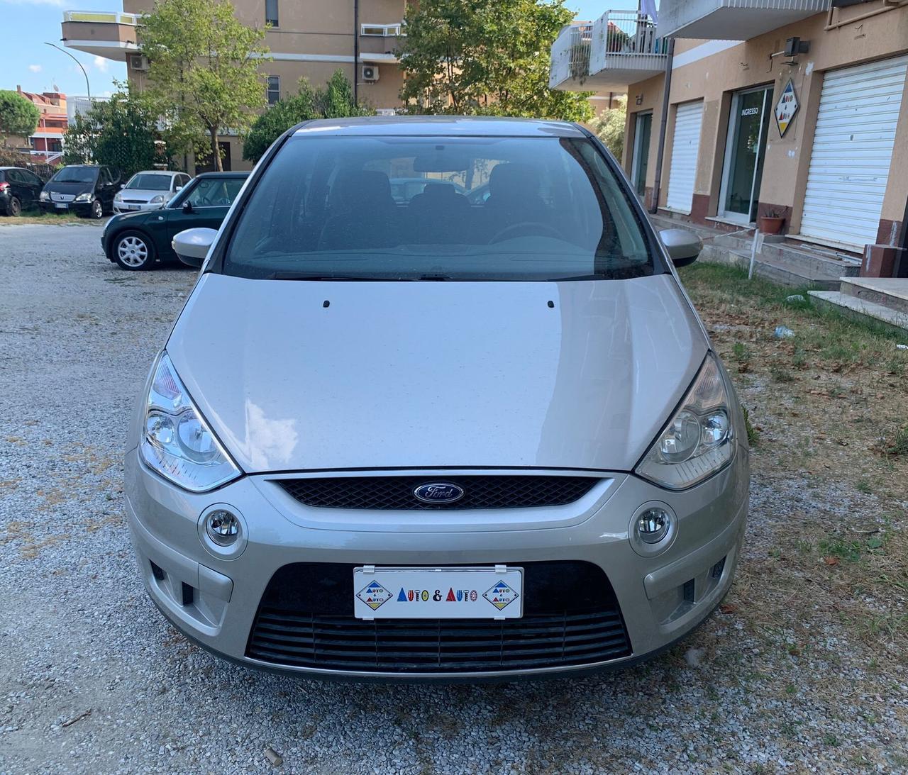 Ford S-Max 2.0 TDCi 140CV Titanium DPF perfette condizioni