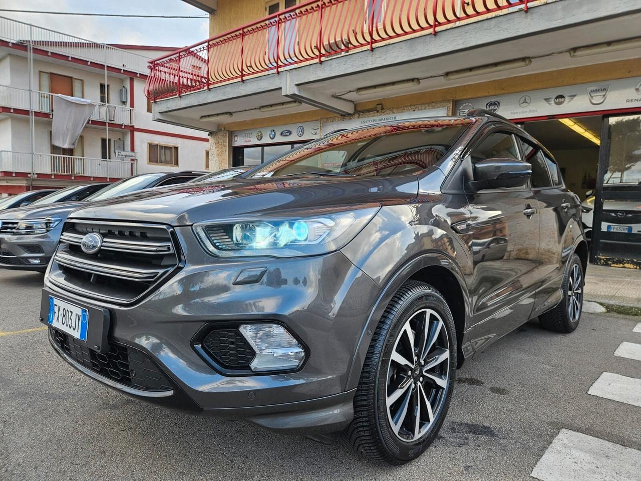 Ford Kuga St-Line 2.0TDI 120CV TITANIUM FULL