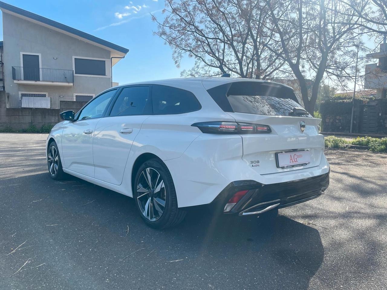 Peugeot 308 BlueHDi 130 S&S SW Allure