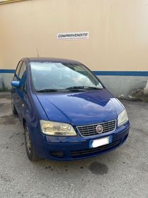 Fiat Idea 1.2 16V BlackLabel