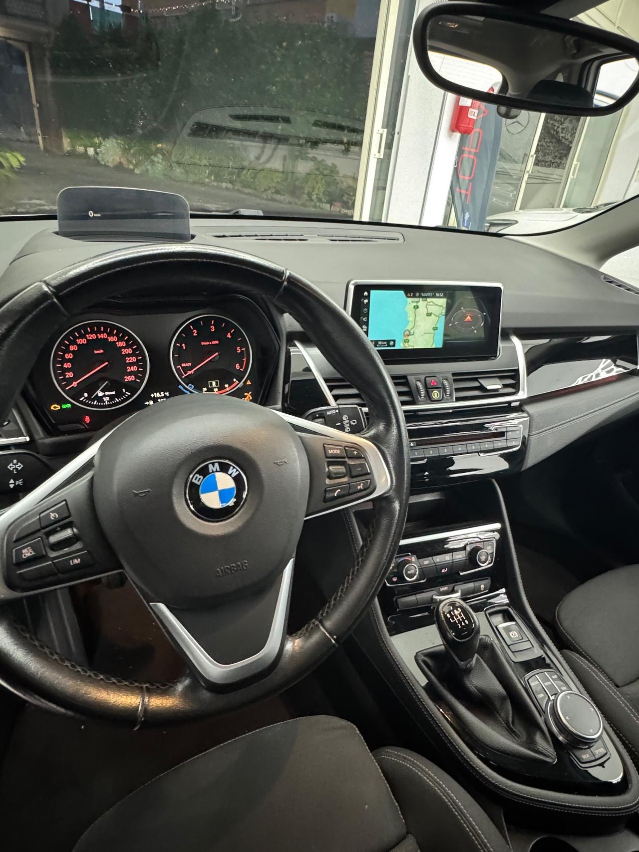 Bmw 2er Active Tourer 214d Luxury