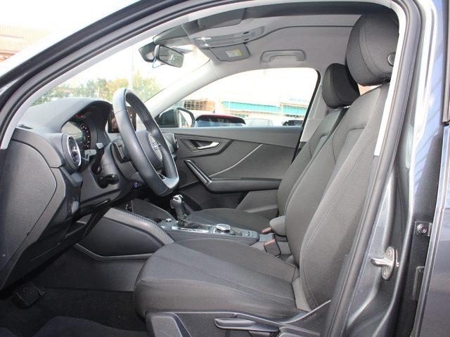 AUDI Q2 35 TDI quattro S tronic Identity Black