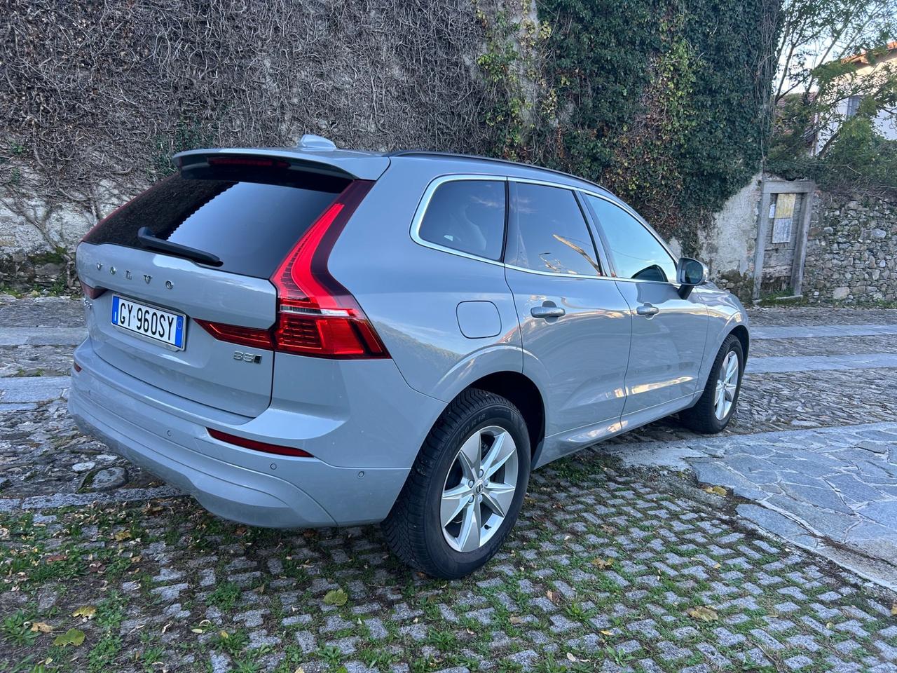 Volvo XC60 B5 AWD Hibrid automatico Core