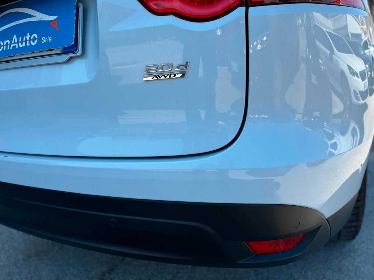 Jaguar F-Pace 2.0D AWD MOTORE REVISIONATO 2018