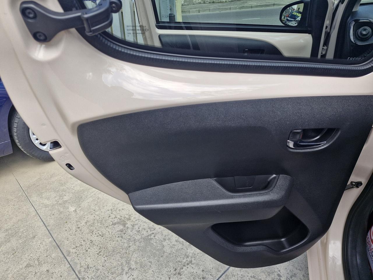 CITROEN C1 1.0 AIRSCAPE VTi CABRIO 2021 18000 KM