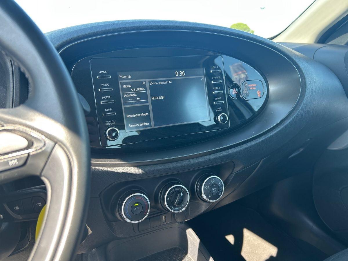 TOYOTA Aygo X - Aygo X 1.0 Active 72cv