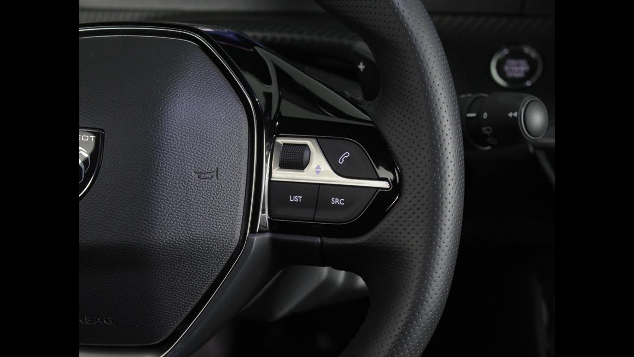 PEUGEOT 208 II 2023 - 208 1.2 hybrid GT 145cv e-dcs 6