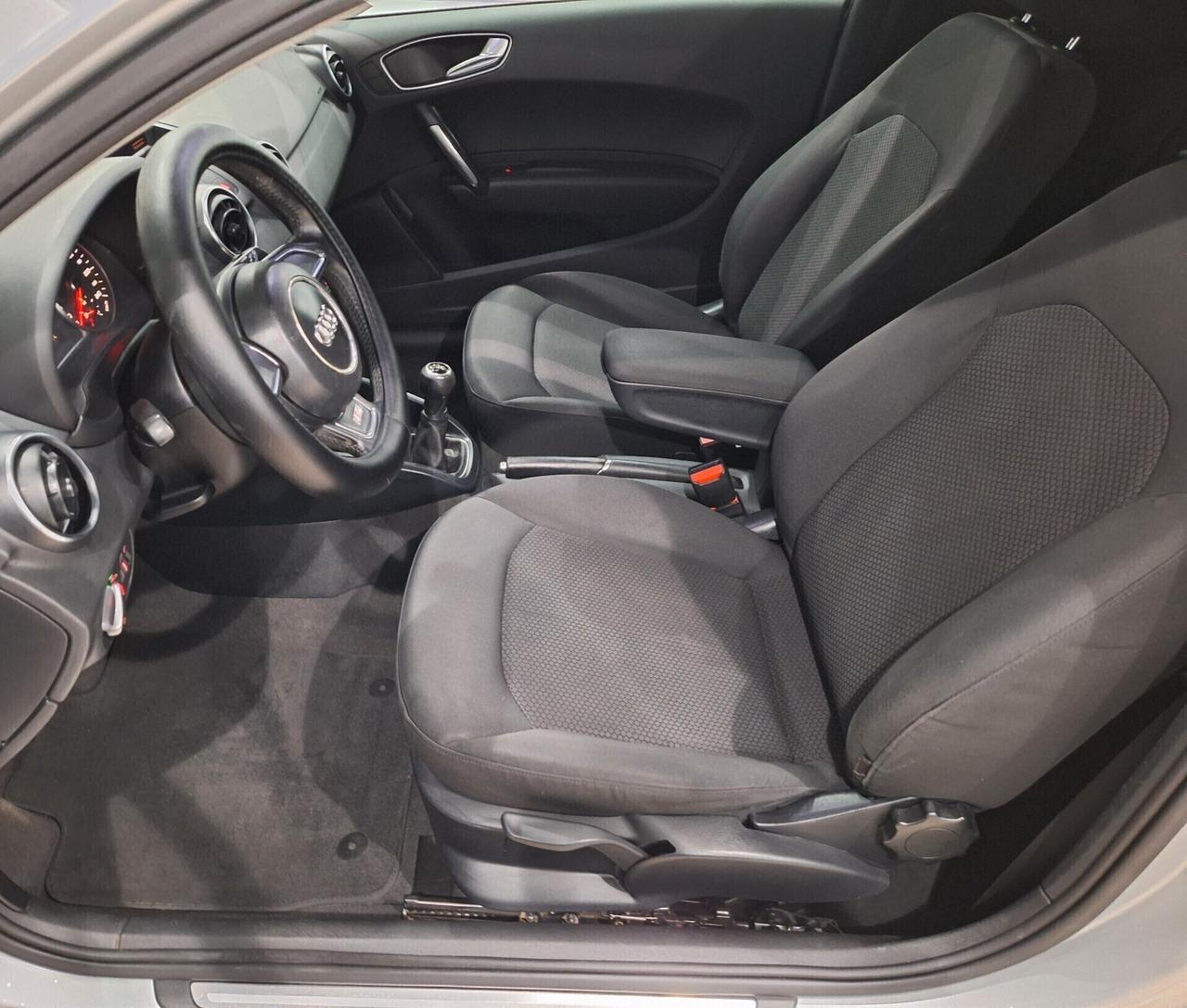 Audi A1 1.6 TDI 105 CV S-line Edition PERMUTO