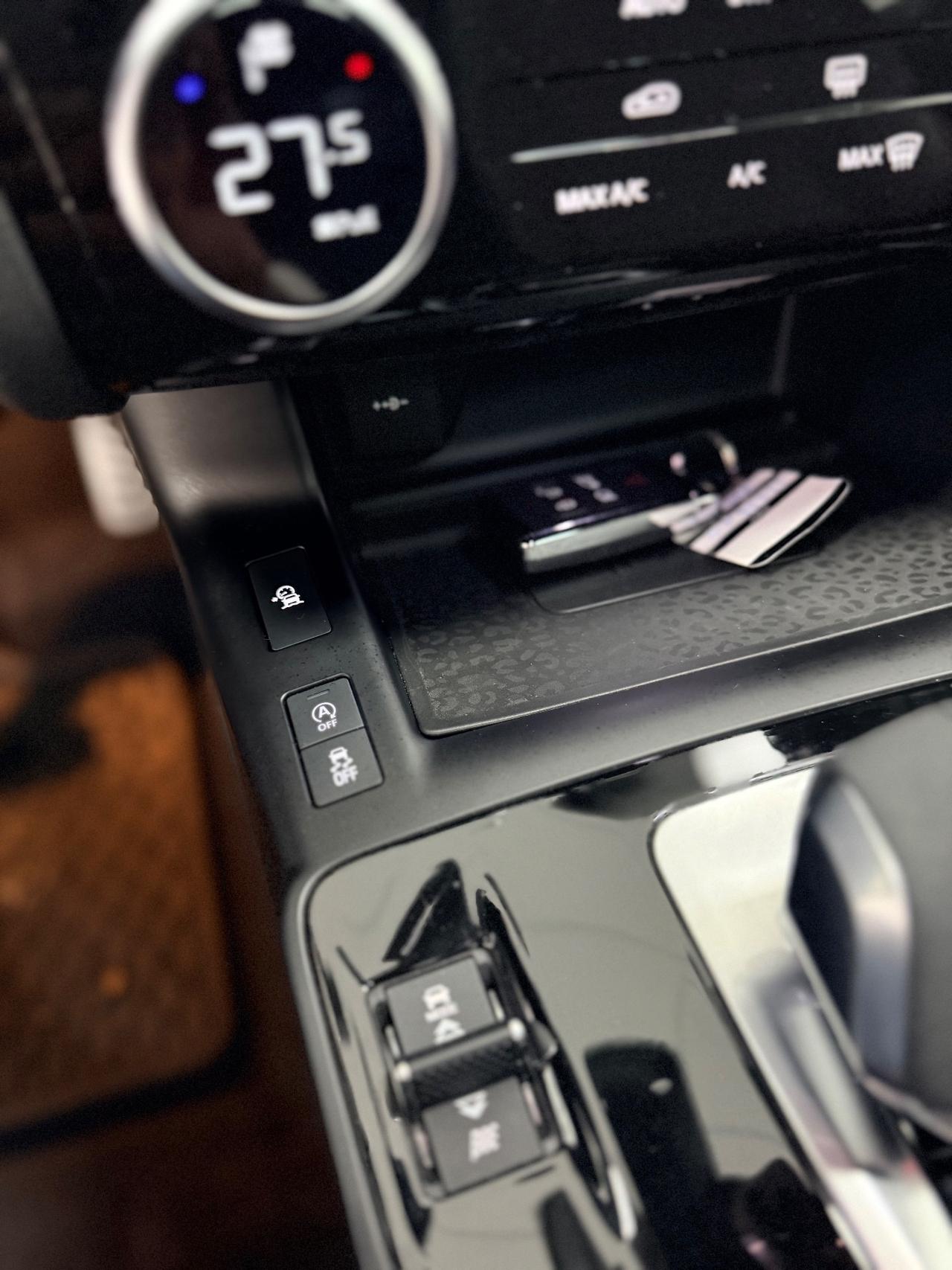 Jaguar E-Pace 2.0D I4 163 CV AWD R-Dynamic HSE 06/2023 Euro 6D