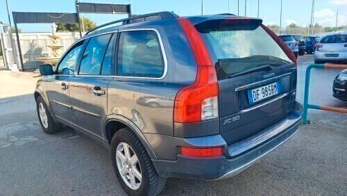 Volvo XC90 2.4 D5 185 CV AWD Momentum