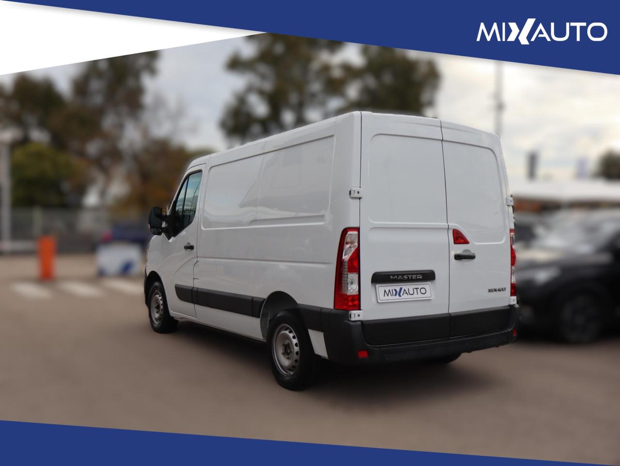 RENAULT Master T28 2.3 dci 135cv L1H1 Ice