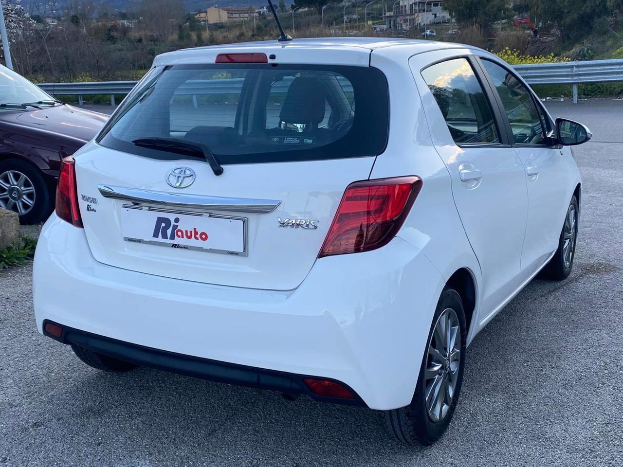 Toyota Yaris 1.4 D-4D 5 porte Lounge