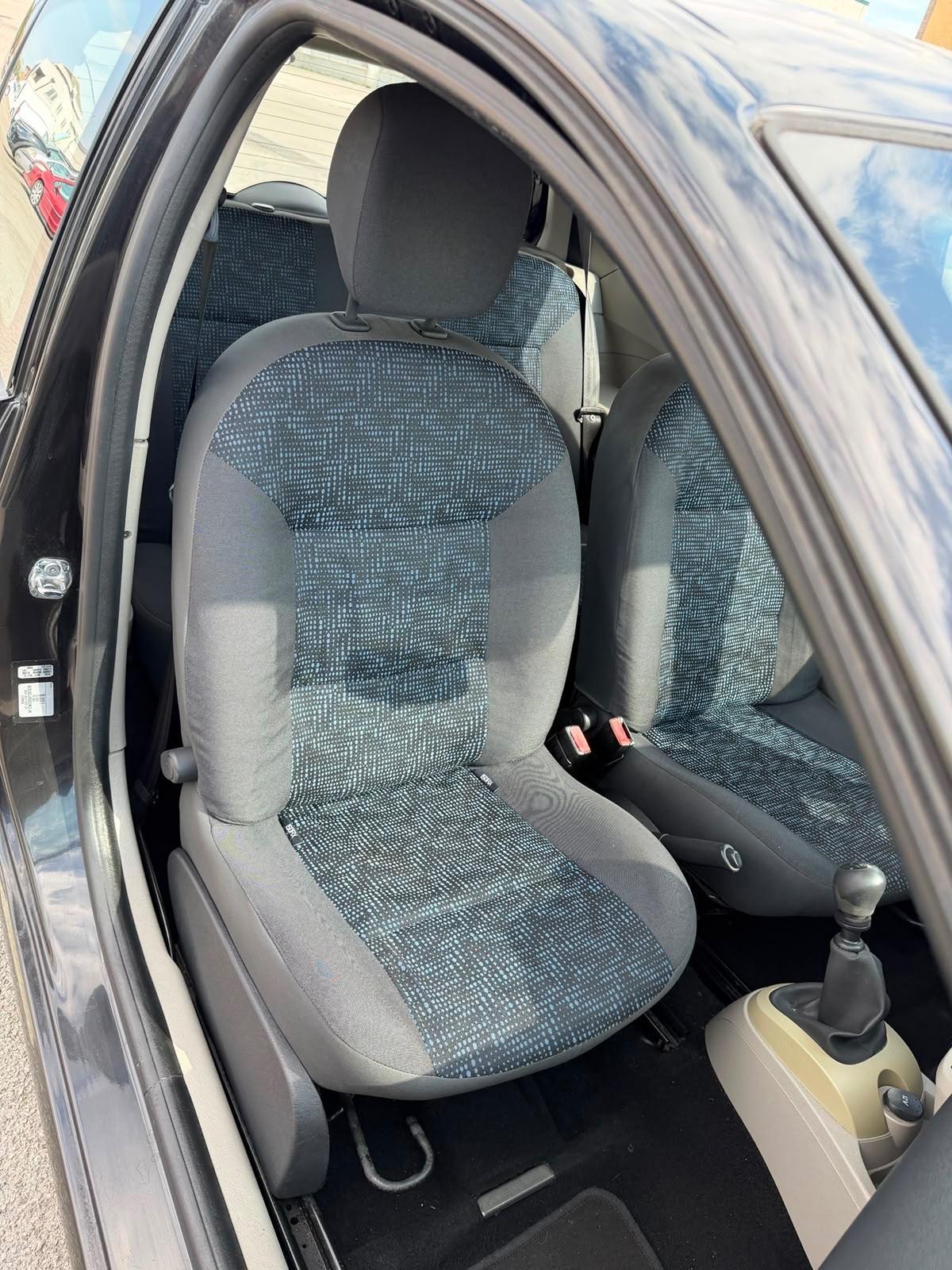 Renault Twingo 1.2 8V Le Iene