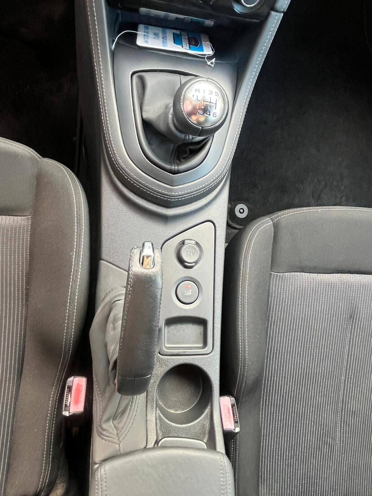 Peugeot RCZ 2.0 HDi 163CV Black Yearling