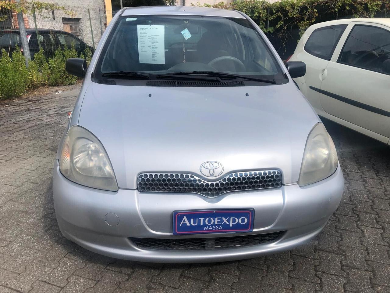 Toyota Yaris 1.0i 16V cat 5 porte