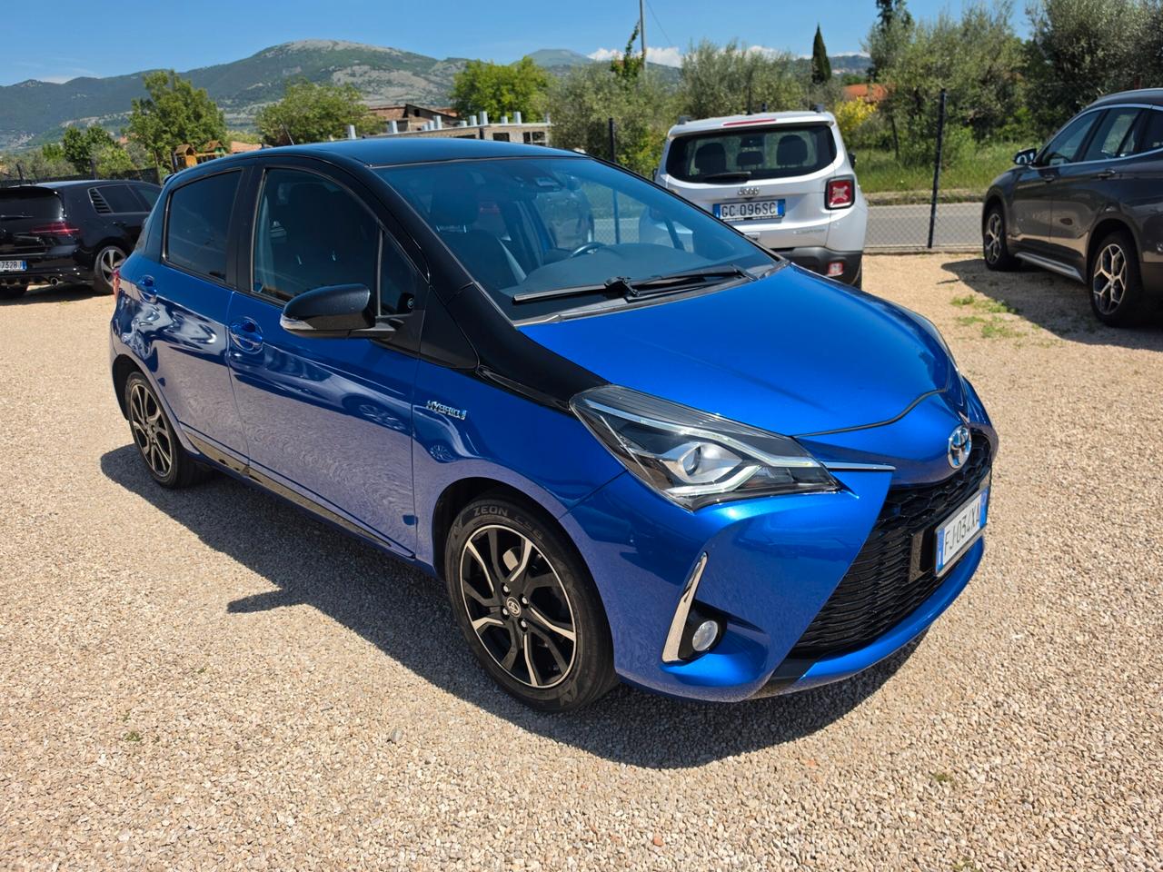 Toyota Yaris Hybrid 1.5 101cv ok neopatentati