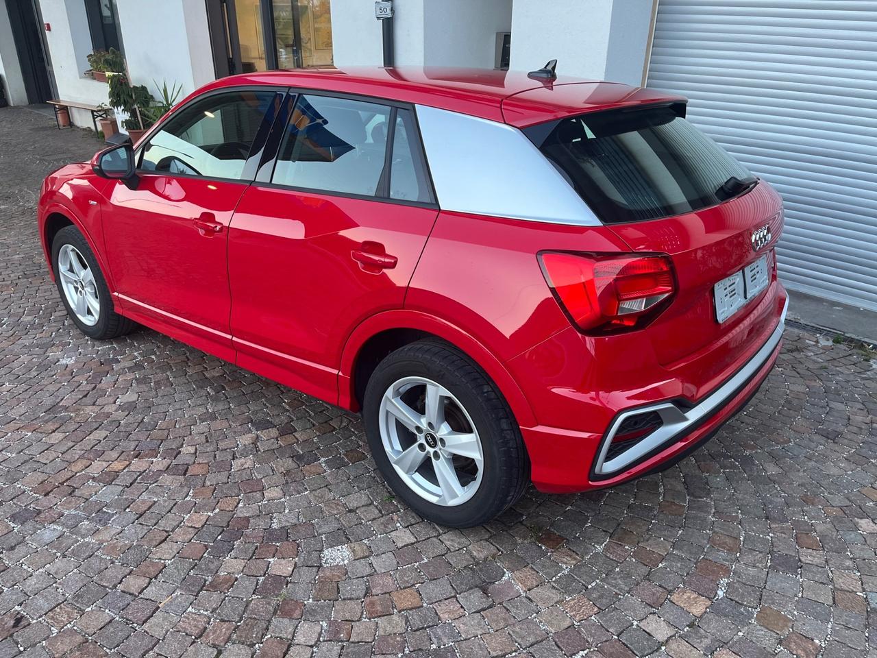 Audi Q2 30 TDI S tronic Business