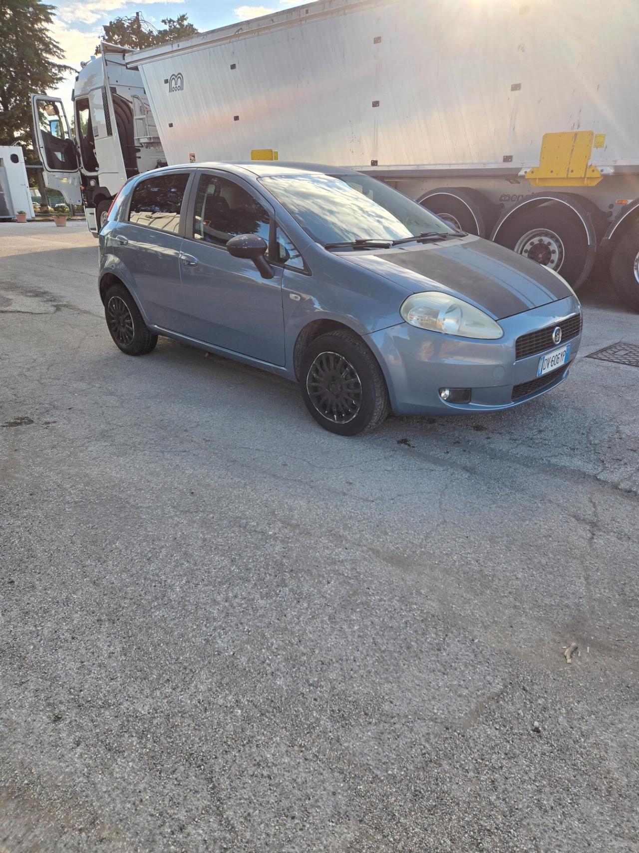Fiat Grande Punto 1.4 5 porte Active Natural Power