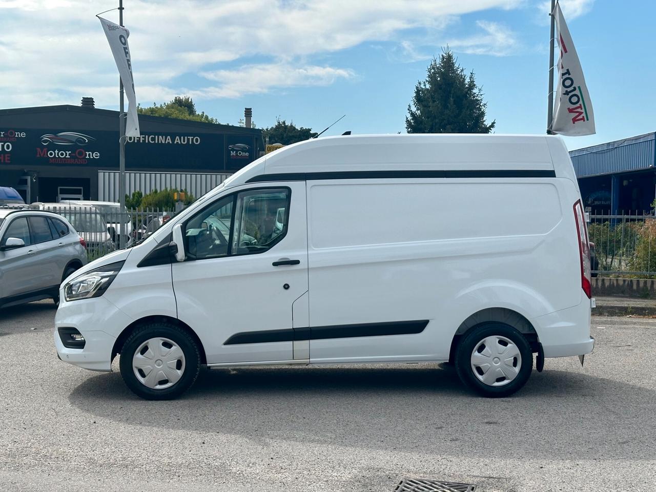 Ford Transit Custom L1H2 2.0 EcoBlue 130 Cv Auto (Euro 6.2)