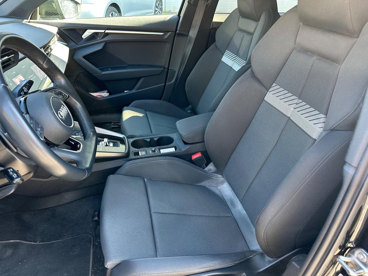 Audi A3 SPB TDI quattro S tronic Identity Black Poss Permuta