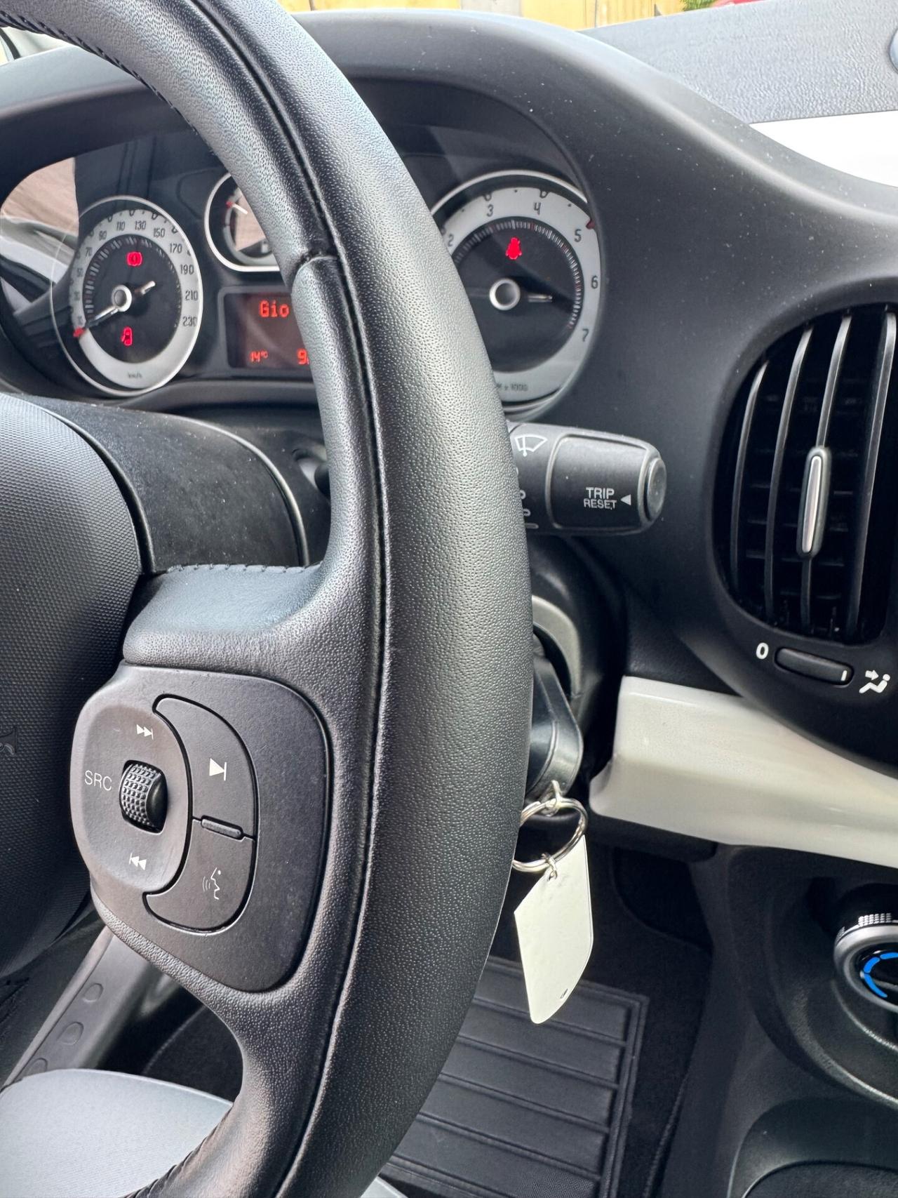 Fiat 500L 1.3 Multijet POCHI CHILOMETRI